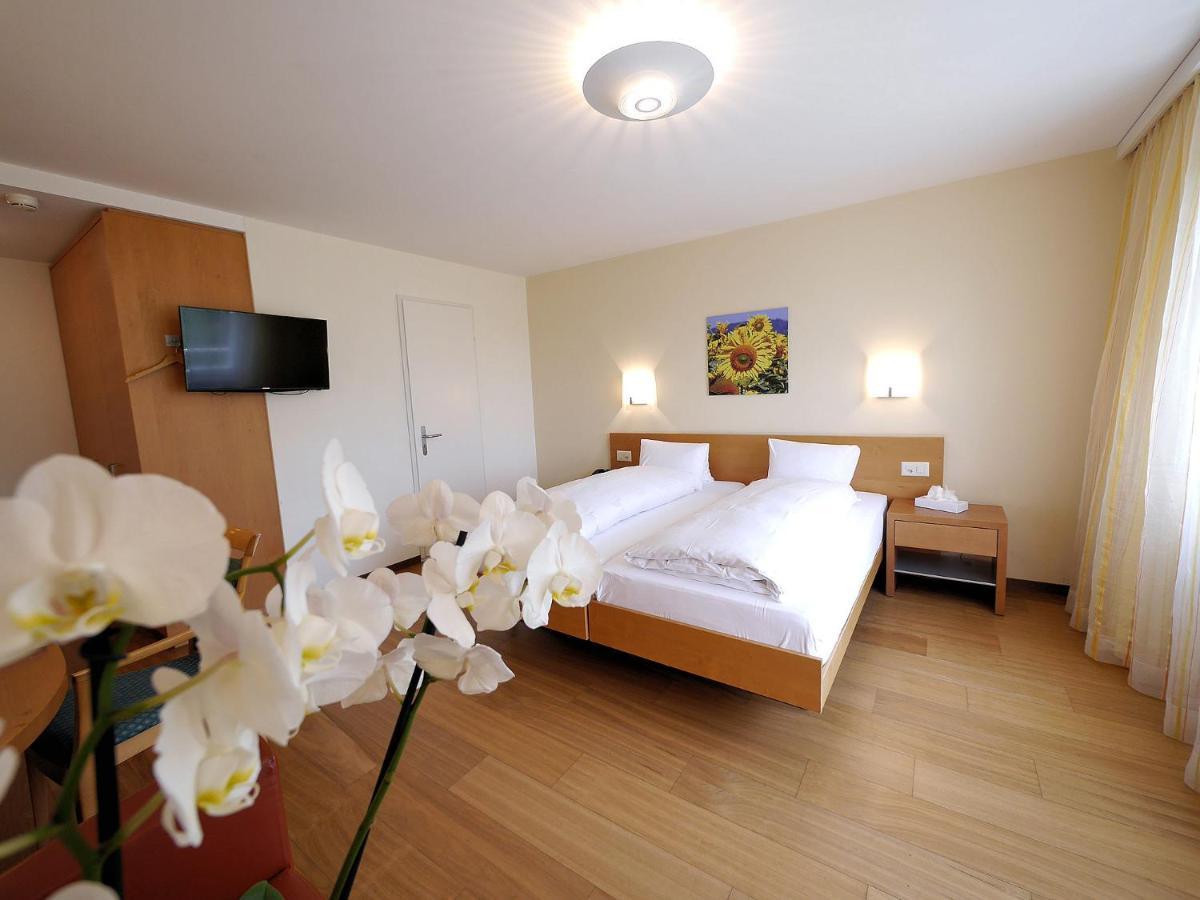 Hotel Restaurant Eichberg Seengen ภายนอก รูปภาพ